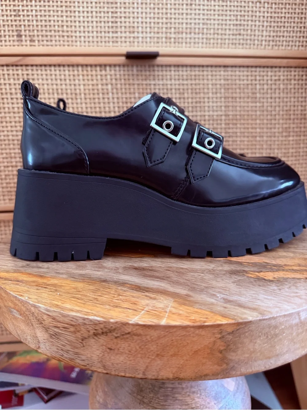 Zodiac Perri Black Patent Double Buckle Platform Lug Sole Loafers Sz 6 new